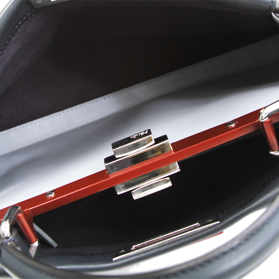 FENDI (フェンディ) 8BN290 フェンディ FENDI ピーカブー レギュラー